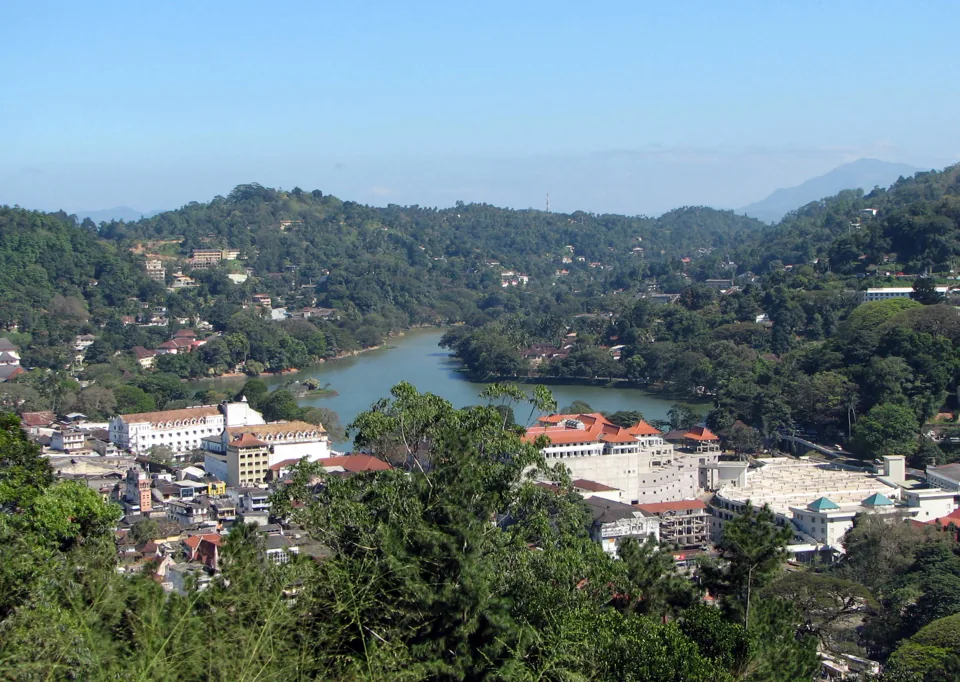 Kandy lake